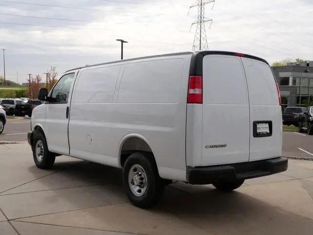 2026 Chevrolet Express Cargo Van 2500 Regular Wheelbase, WT, RWD