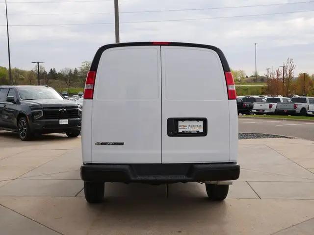 2026 Chevrolet Express Cargo Van 2500 Regular Wheelbase, WT, RWD