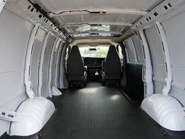 2026 Chevrolet Express Cargo Van 2500 Regular Wheelbase, WT, RWD
