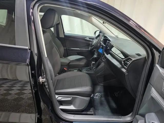 2026 Volkswagen Taos SE Black