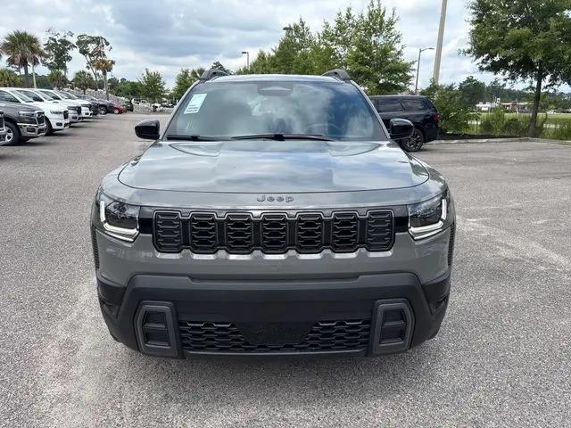 2026 Jeep Cherokee Laredo 4x4