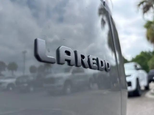 2026 Jeep Cherokee Laredo 4x4