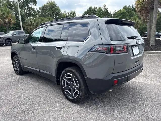 2026 Jeep Cherokee Laredo 4x4