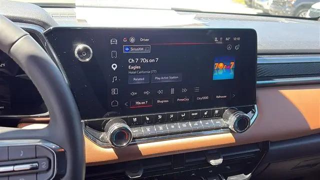 2023 GMC Canyon 4WD Crew Cab Short Box AT4