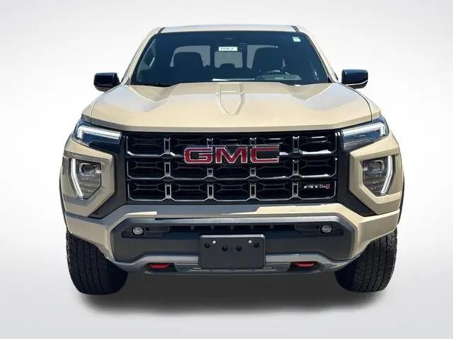 2023 GMC Canyon 4WD Crew Cab Short Box AT4