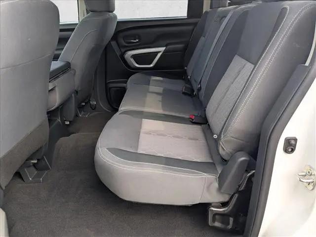 2024 Nissan Titan Crew Cab SV 4x4