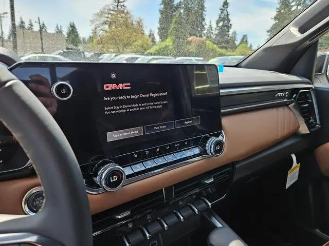 2026 GMC Canyon AT4, 4WD