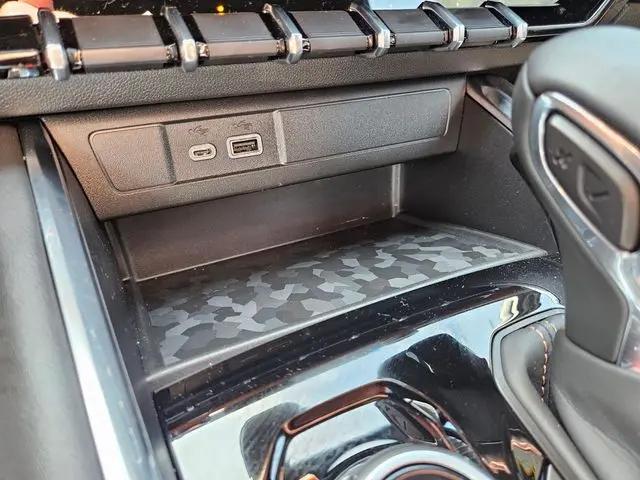 2026 GMC Canyon AT4, 4WD