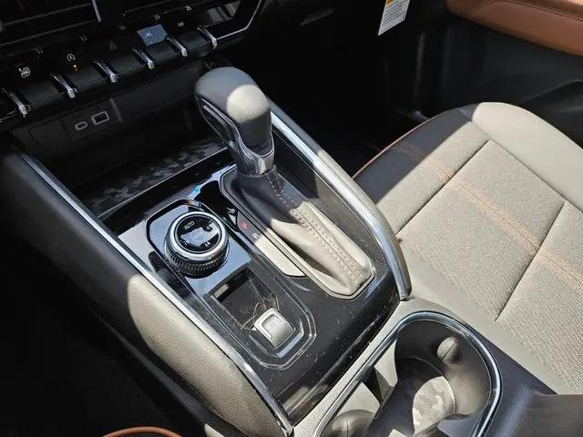 2026 GMC Canyon AT4, 4WD