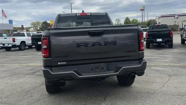2026 Ram 1500 Big Horn Crew Cab 4x4 57 Box