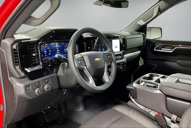 2026 Chevrolet Silverado 1500 4WD Crew Cab Short Bed LT with 2FL