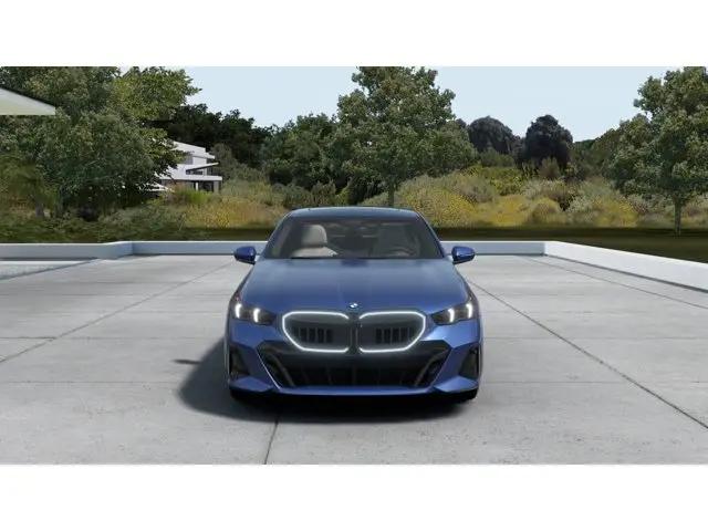 2027 BMW 5 Series 530i xDrive