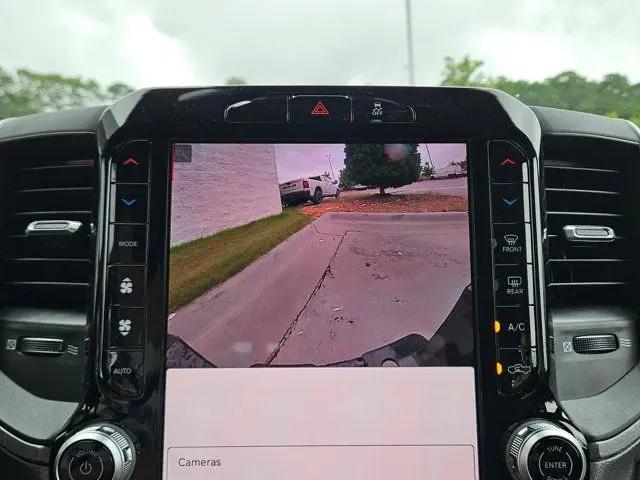 2026 Ram 3500 Tradesman/Big Horn