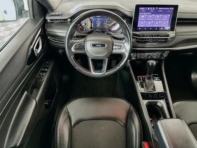 2022 Jeep Compass Altitude FWD