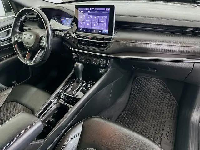 2022 Jeep Compass Altitude FWD