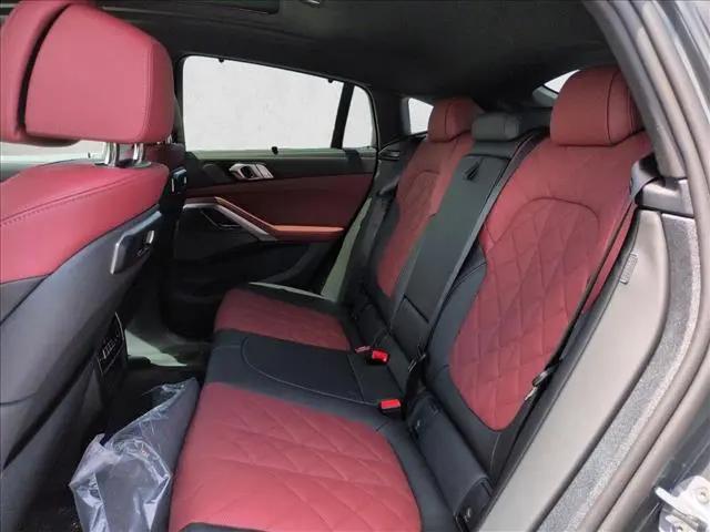 2027 BMW X6 M60i