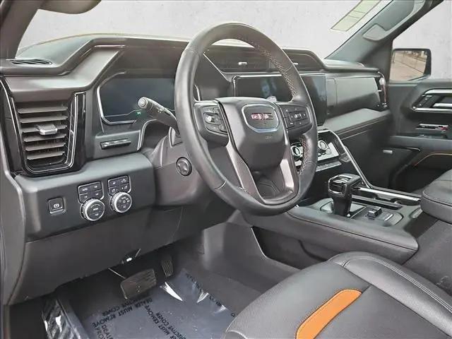 2024 GMC Sierra 1500 4WD Crew Cab Short Box AT4