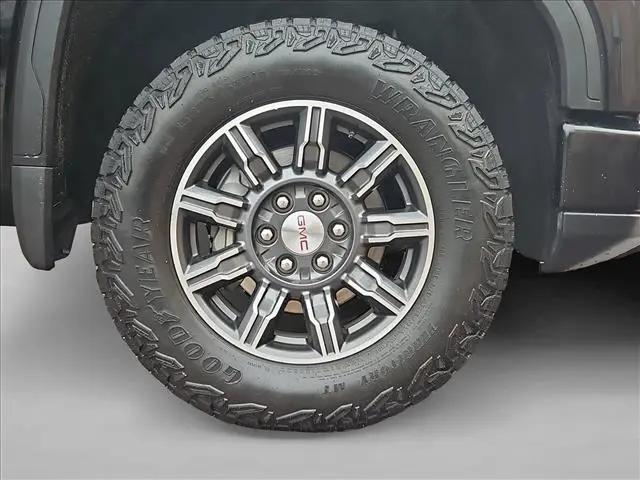 2024 GMC Sierra 1500 4WD Crew Cab Short Box AT4