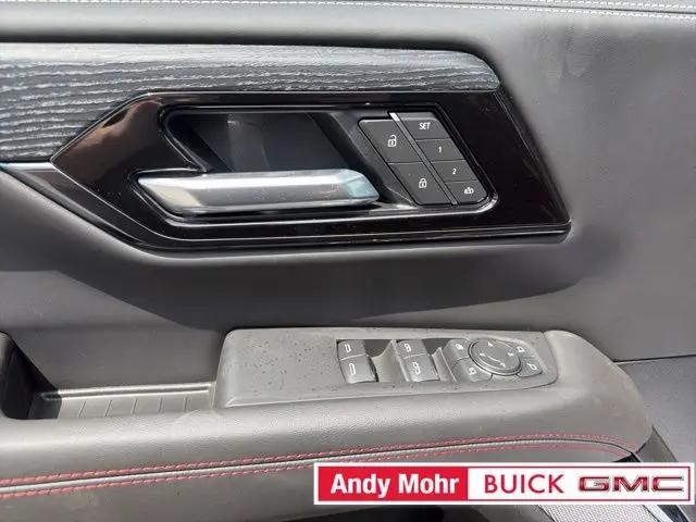 2026 GMC Yukon XL 4WD AT4 Ultimate