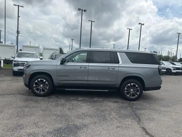 2026 Chevrolet Suburban LT, 4WD