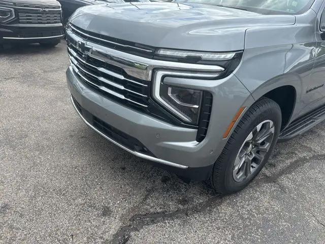 2026 Chevrolet Suburban LT, 4WD
