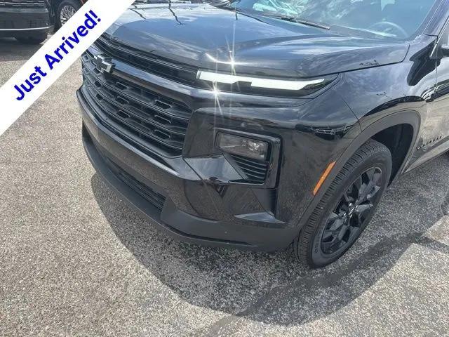 2026 Chevrolet Traverse FWD LT