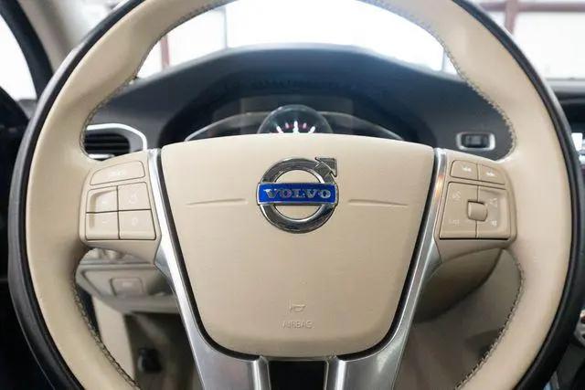 2016 Volvo S60 T5 Drive-E Premier