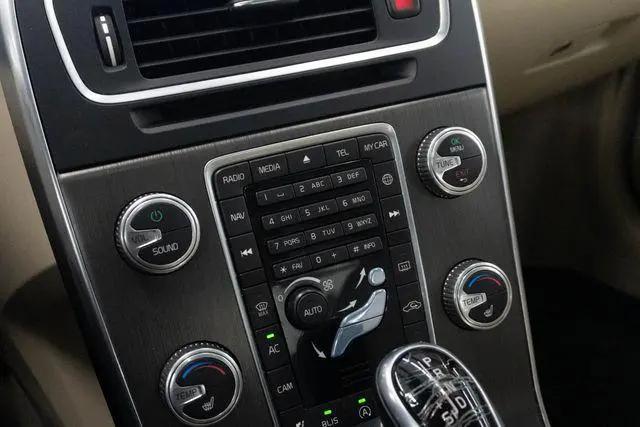 2016 Volvo S60 T5 Drive-E Premier