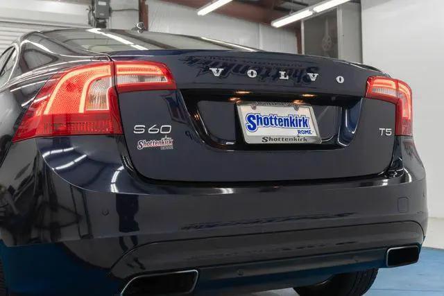 2016 Volvo S60 T5 Drive-E Premier