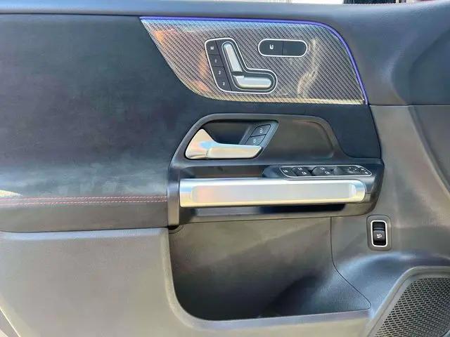 2023 Mercedes-Benz GLB GLB 250