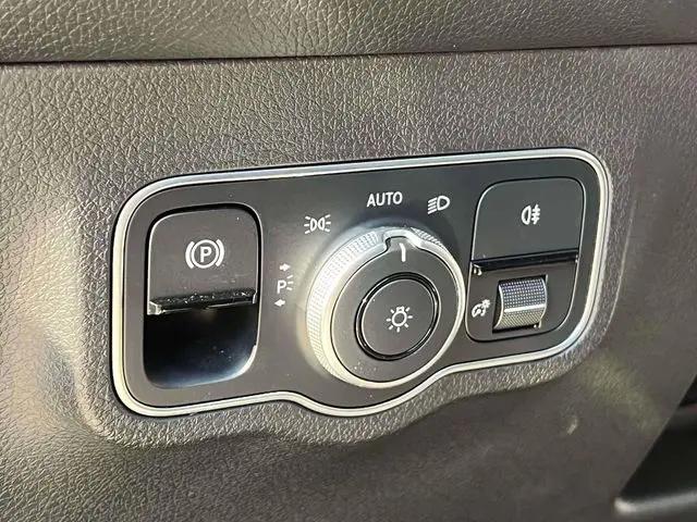 2023 Mercedes-Benz GLB GLB 250