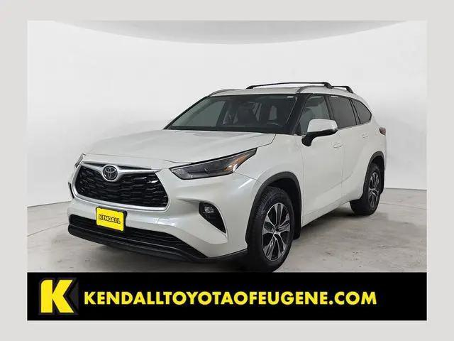 2021 Toyota Highlander XLE for sale in Eugene, OR
