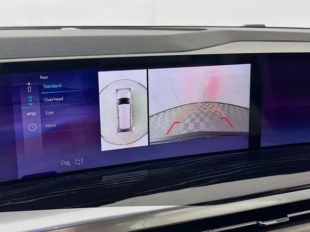 2025 Cadillac Escalade Sport