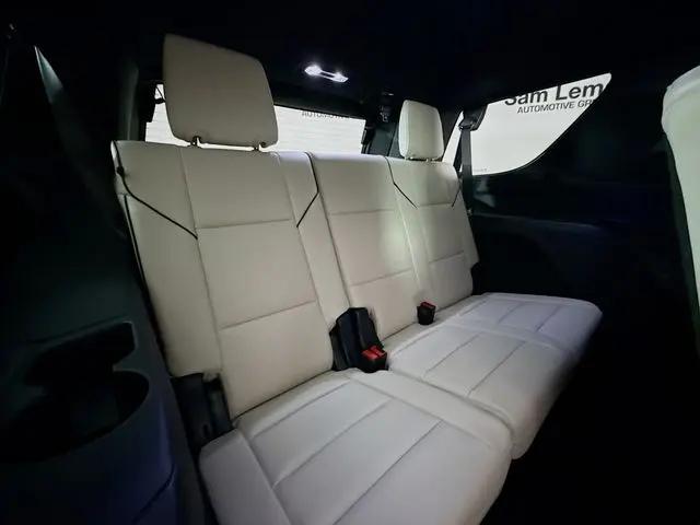 2025 Cadillac Escalade Sport
