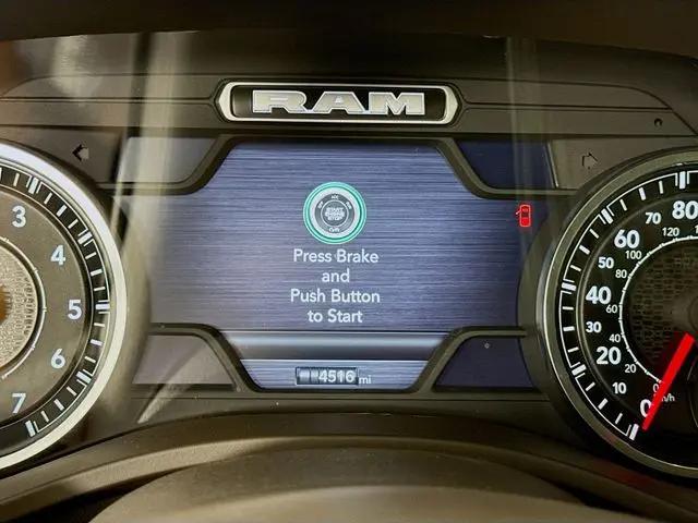 2025 Ram 1500 Laramie Crew Cab 4x4 5'7" Box