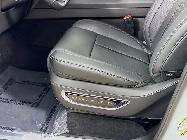 2026 Jeep Grand Wagoneer Summit Obsidian 4x4