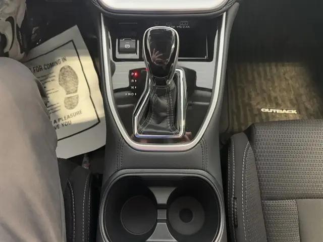 2025 Subaru Outback Premium