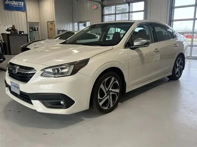 2022 Subaru Legacy Touring XT