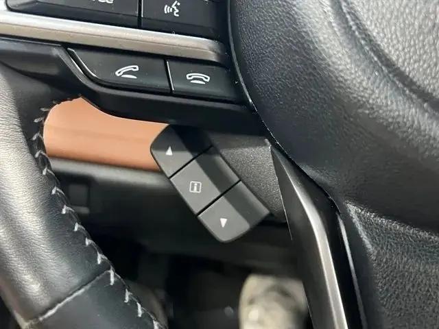 2022 Subaru Legacy Touring XT