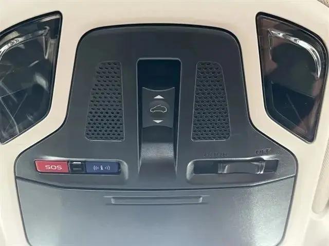 2022 Subaru Legacy Touring XT