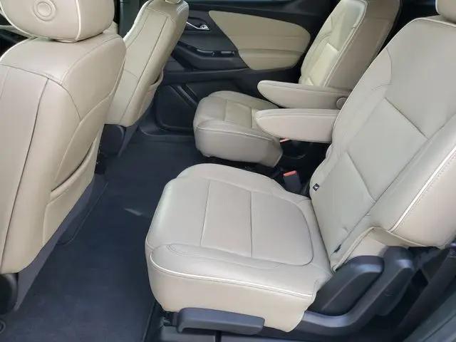 2023 Chevrolet Traverse FWD Premier