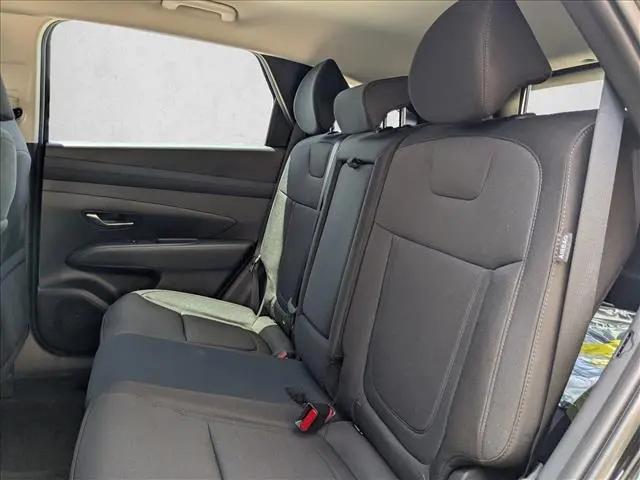 2026 Hyundai Tucson Hybrid Blue SE