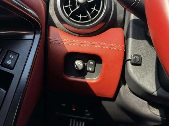 2024 Nissan GT-R T-spec Dual-clutch 6-Speed Transmission