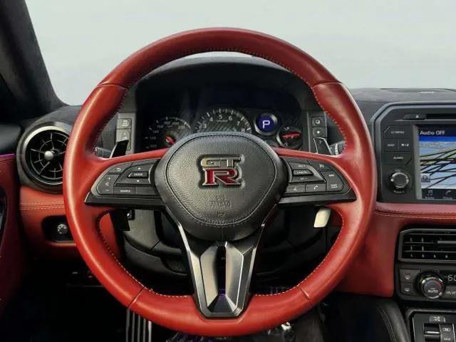 2024 Nissan GT-R T-spec Dual-clutch 6-Speed Transmission