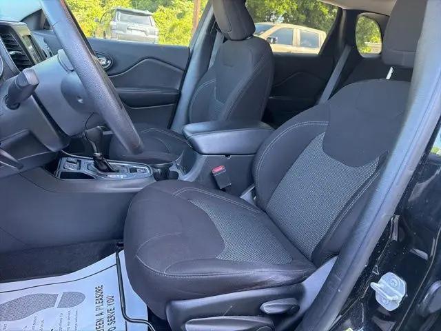 2019 Jeep Cherokee Latitude FWD