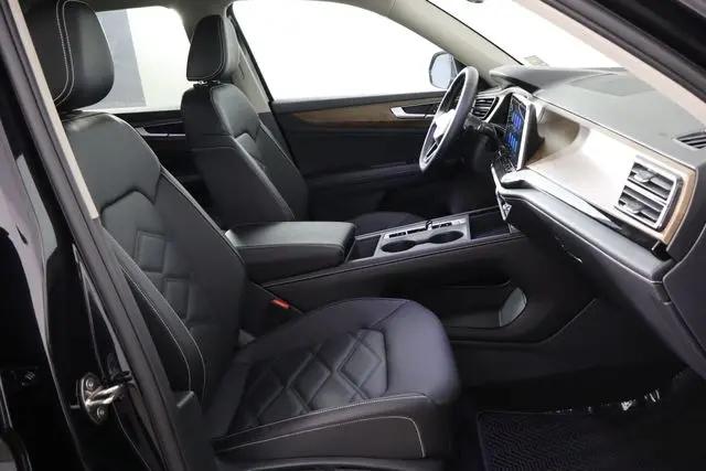 2026 Volkswagen Atlas SE