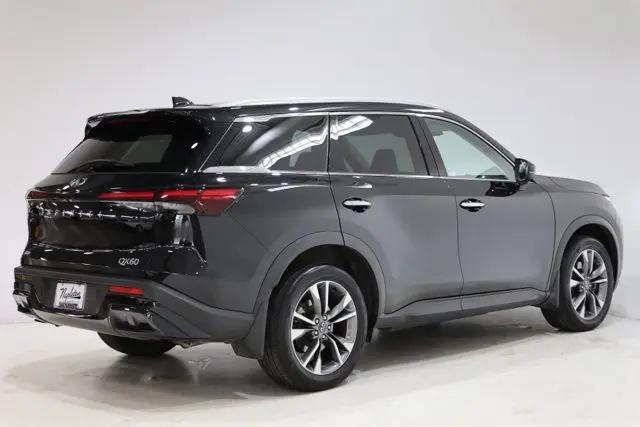 2025 INFINITI QX60 LUXE AWD