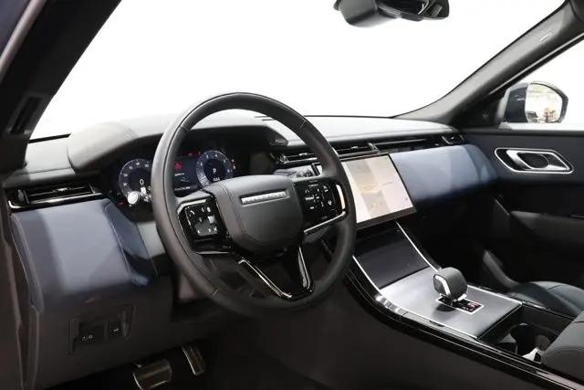 2026 Land Rover Range Rover Velar P250 Dynamic SE