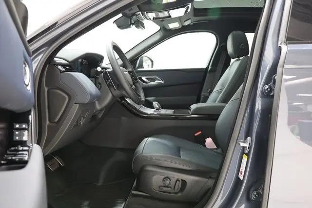 2026 Land Rover Range Rover Velar P250 Dynamic SE