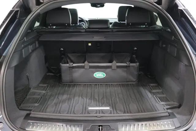 2026 Land Rover Range Rover Velar P250 Dynamic SE